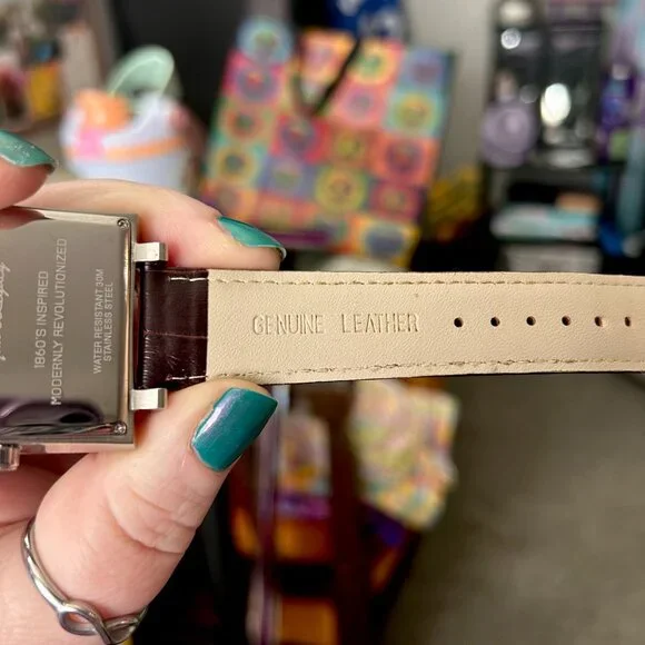 Japanese PureDial Square Legacy in Sapphire Blue and Silver with Leather Strap - Picture 10 of 15